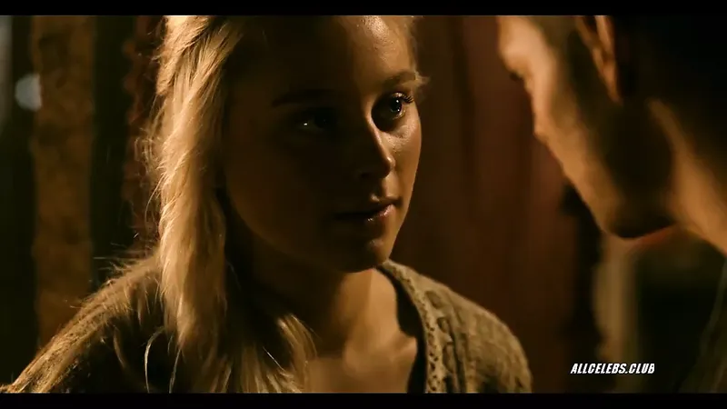 Ida Marie Nielsen 在 Vikings – S04e11，高清色情 4d: