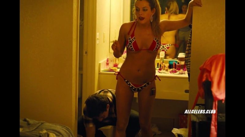 Riley Keough 在美國蜂蜜，在 Youtube 高清色情片中的免費 Xxx