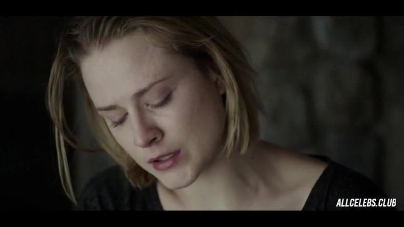 艾倫佩奇進入森林的裸體場景，色情 85：