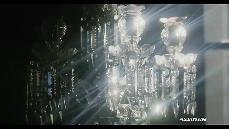 Angie Everhart 再過 9 周半： Free Porn f1