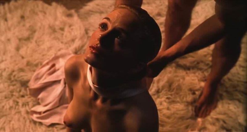 Heather Graham – 溫柔地殺死我 2002，色情 65：