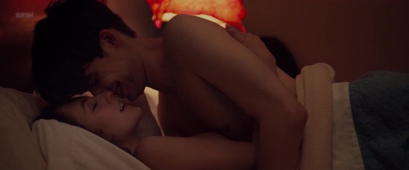 Madeline Weinstein – Alex Strangelove 2018：免費高清色情 17