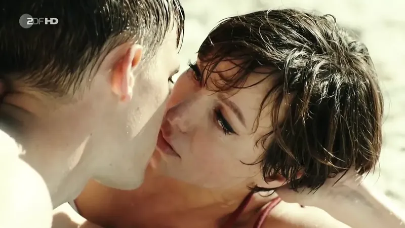 朱莉婭 Koschitz – Schweigeminute 2016, 高清色情 11: