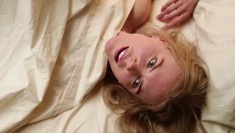 妮可基德曼 – 海明威 & 蓋爾霍恩 04, 色情 6a: