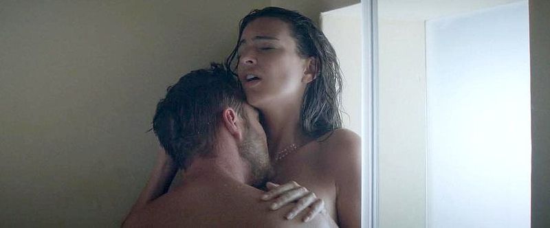 Emily Ratajkowski 裸體和性感場景，色情 51: