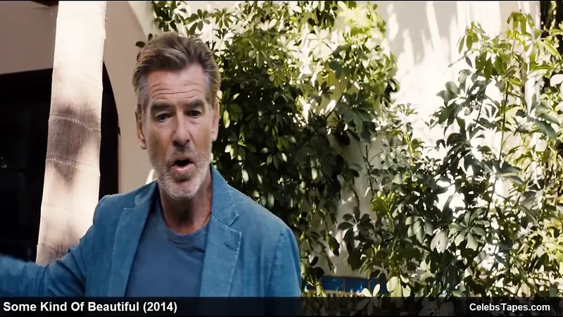 傑西卡·阿爾芭 Lindsey Sporrer & Salma Hayek 裸體 & 熱