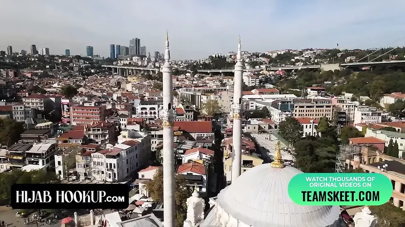 穆斯林女孩 Alexia Anders 偷偷把她的男朋友偷偷溜進去：色情 7c