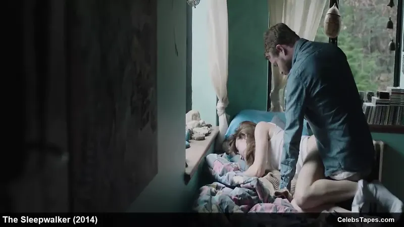 Gitte Witt & Stephanie Ellis 裸體和粗暴的快速性愛