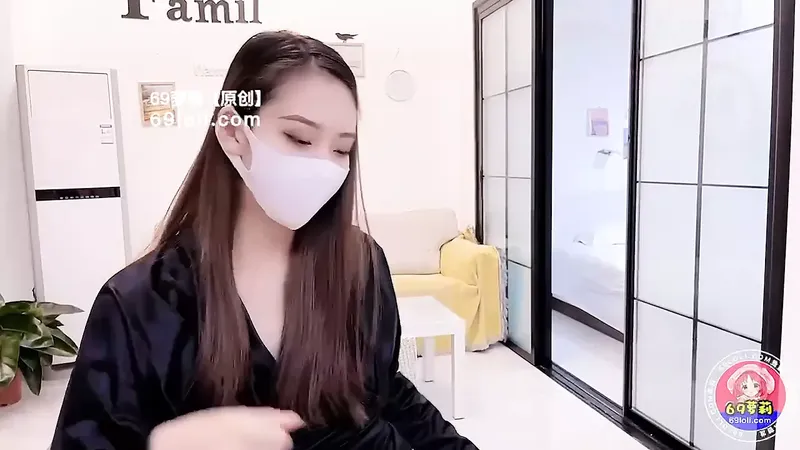 劇情 叔叔把自己侄女灌醉了強上